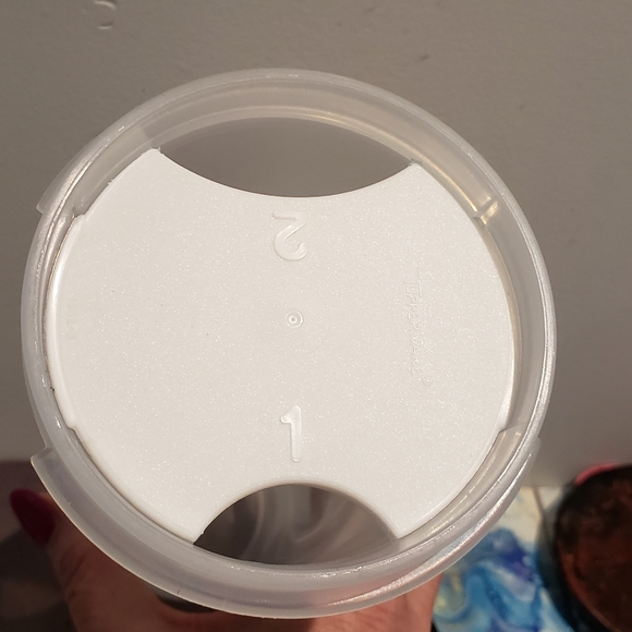 Tupperware Spaghetti/Modular Mate Round #5 - Picture 2 of 4